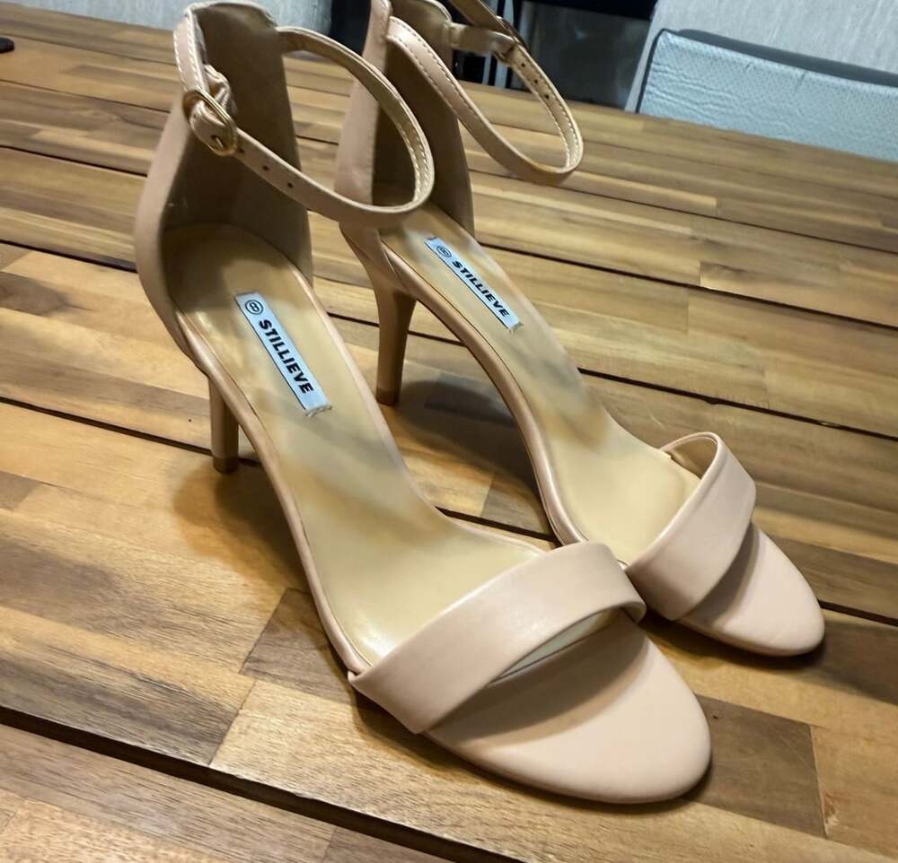 Stillieve Lancy Size 8 Nude Heels